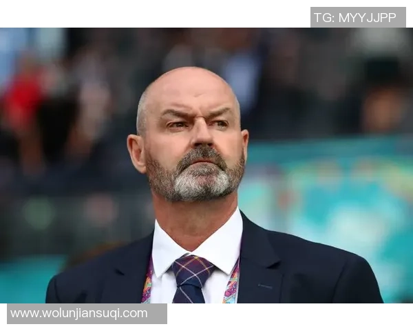 足球后卫6号球星是谁 一探世界足坛顶级后卫的风采与传奇